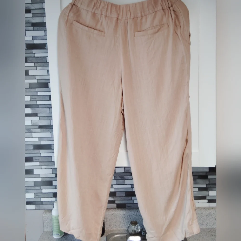 Ruby Rd Linen Blend Cropped Pants - Size 8 - Picture 2 of 4